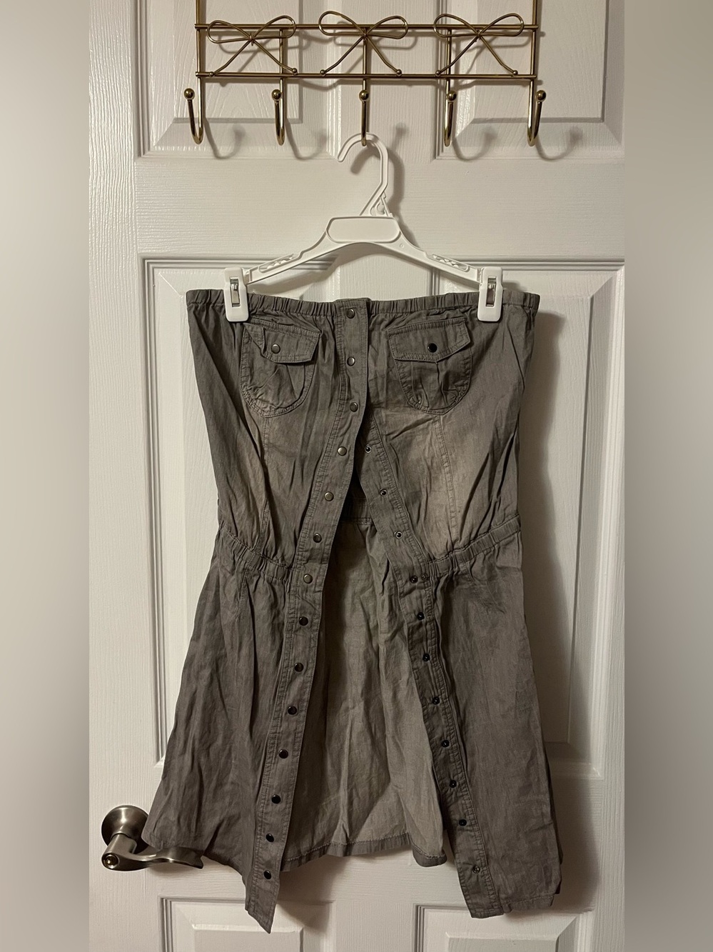 Max Rave Gray Strapless Button-Front Dress - Picture 3 of 5